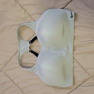 NIKE heavy duty sports bra